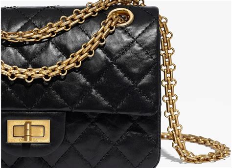 borsa famosa chanel sempre di moda|Borse Chanel: i prezzi e 6 modelli iconici .